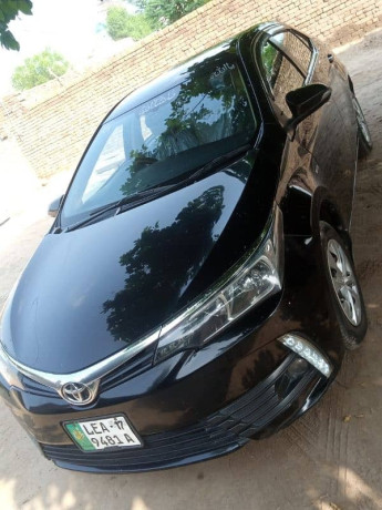 toyota-corolla-xli-2017-big-2
