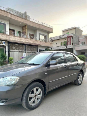 toyota-corolla-gli-2008-big-3