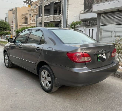 toyota-corolla-gli-2008-big-2