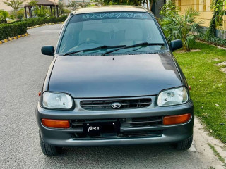 daihatsu-cuore-2009