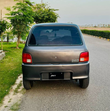 daihatsu-cuore-2009-big-6
