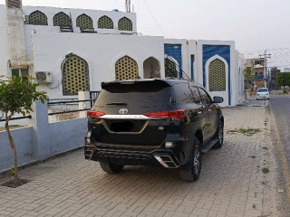 toyota-fortuner-g-2022