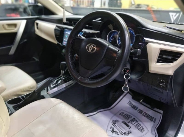 toyota-corolla-gli-2015-automatic-transmission-total-genuine-big-7