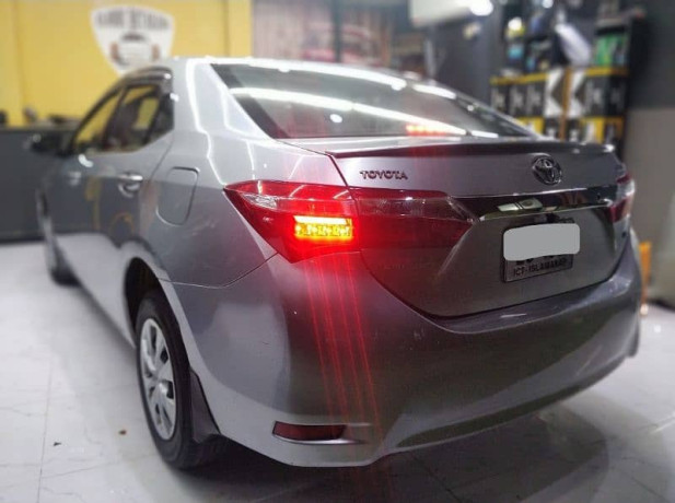 toyota-corolla-gli-2015-automatic-transmission-total-genuine-big-3