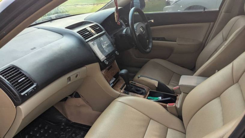 honda-accord-cl7-2003-big-14