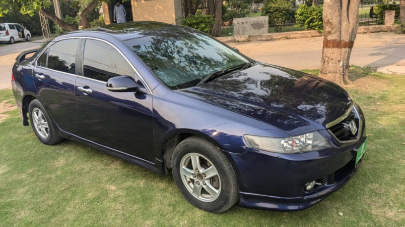 honda-accord-cl7-2003-big-0