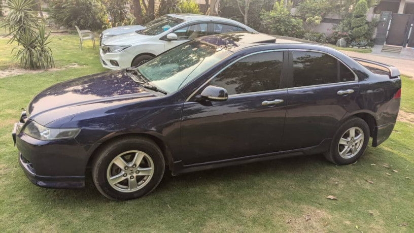 honda-accord-cl7-2003-big-3