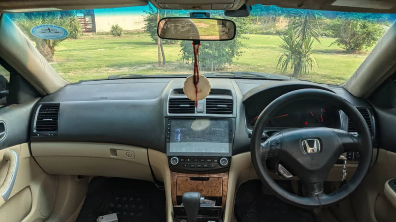 honda-accord-cl7-2003-big-10