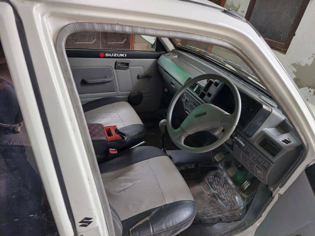 suzuki-mehran-vx-2017-big-10
