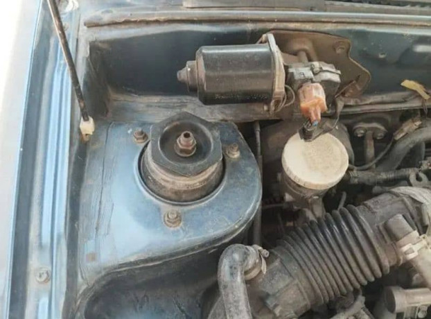 suzuki-cultus-vxri-2009-big-7