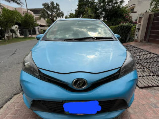 toyota-vitz-2015