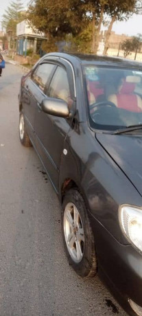 toyota-corolla-20-d-2004-big-1