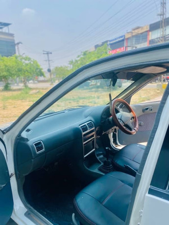 suzuki-cultus-vxr-2013-urgent-sale-big-10