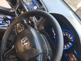 honda-vezel-z-pakage-2014