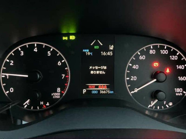 toyota-yaris-2021-big-1