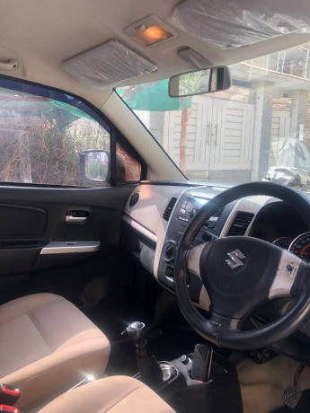 suzuki-wagon-r-2015-big-5