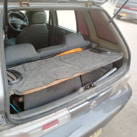 suzuki-cultus-vxr-2010-big-6