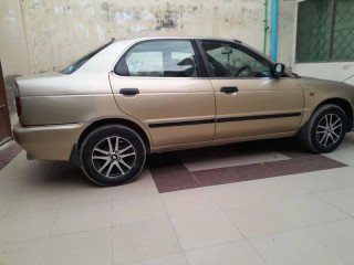 suzuki-baleno-2005