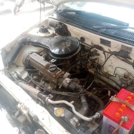 suzuki-cultus-2005-vxr-big-10