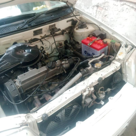 suzuki-cultus-2005-vxr-big-11