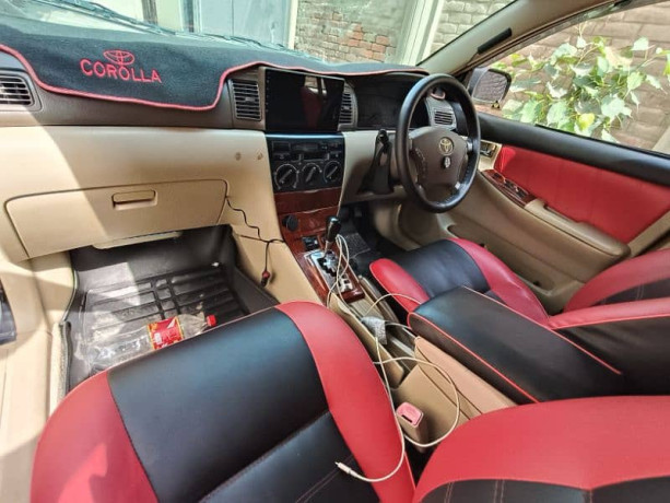 toyota-corolla-altis-2005-big-13