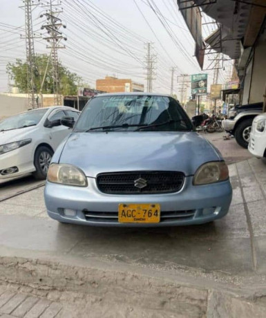 suzuki-baleno-2004-mid-big-0