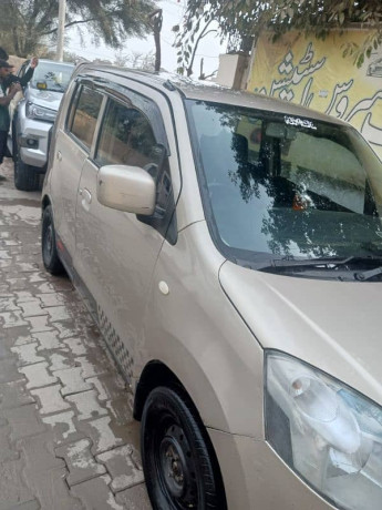 suzuki-wagon-r-2016-big-2