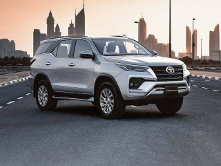 toyota-fortuner-202403477459429