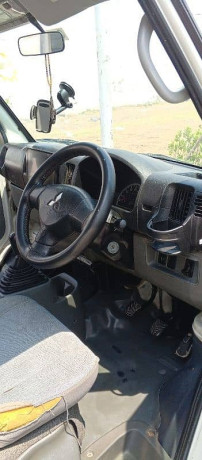 mitsubishi-minicab-bravo-2016-big-4