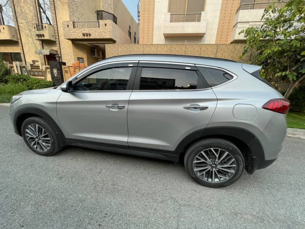 hyundai-tucson-fwd-at-gls-sport-2022-big-3