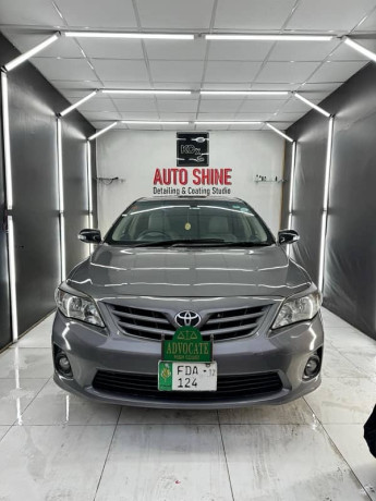 toyota-corolla-altis-2012-big-2