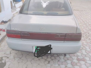 toyota-corolla-1995