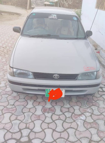 toyota-corolla-1995-big-1