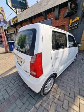 suzuki-wagon-r-2019-big-3