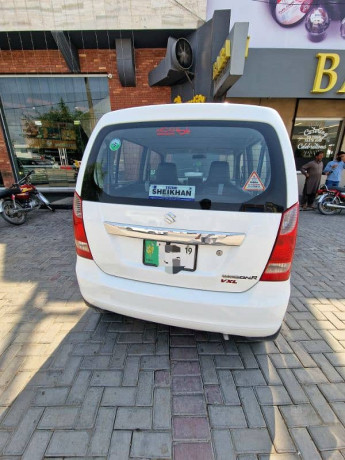 suzuki-wagon-r-2019-big-4