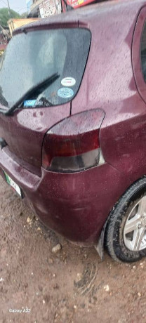 toyota-vitz-2010-model-push-start-urgent-sale-big-3
