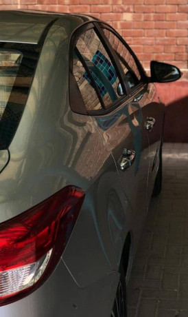 toyota-yaris-2021-big-6