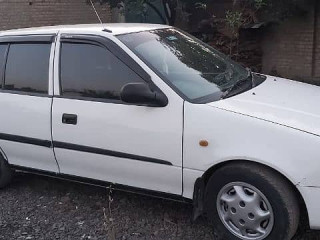 suzuki-cultus-2005