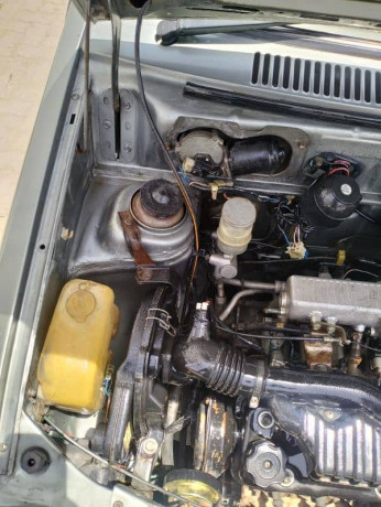suzuki-mehran-vxr-2013-model-urgent-sale-big-6