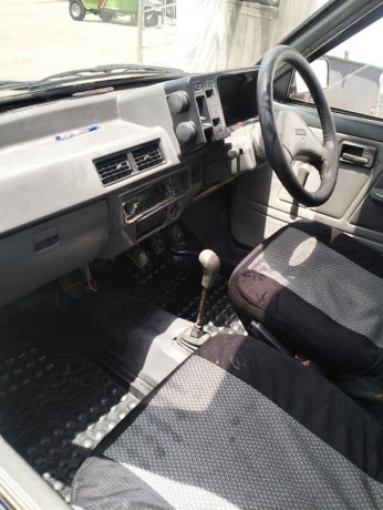 suzuki-mehran-vxr-2013-model-urgent-sale-big-2