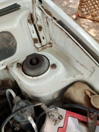 suzuki-mehran-vxr-2006-big-9
