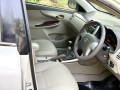 toyota-corolla-altis-18-manual-small-9